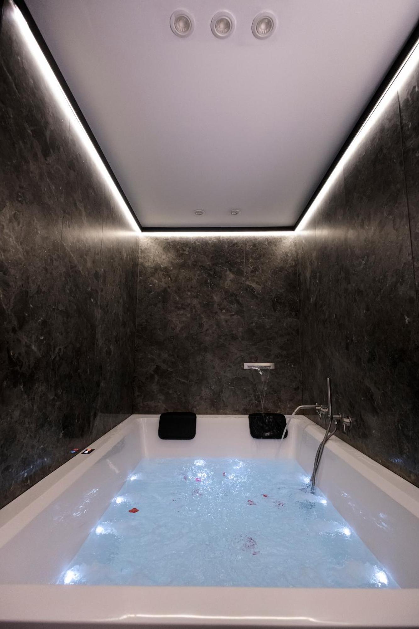 La Mia Terra Boutique Rooms