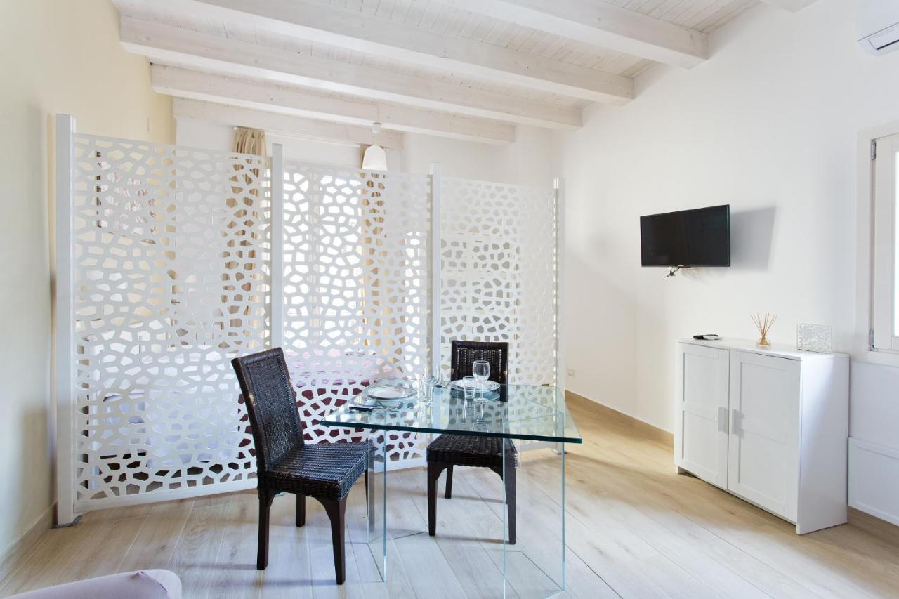 Greek Apartments - Palermo