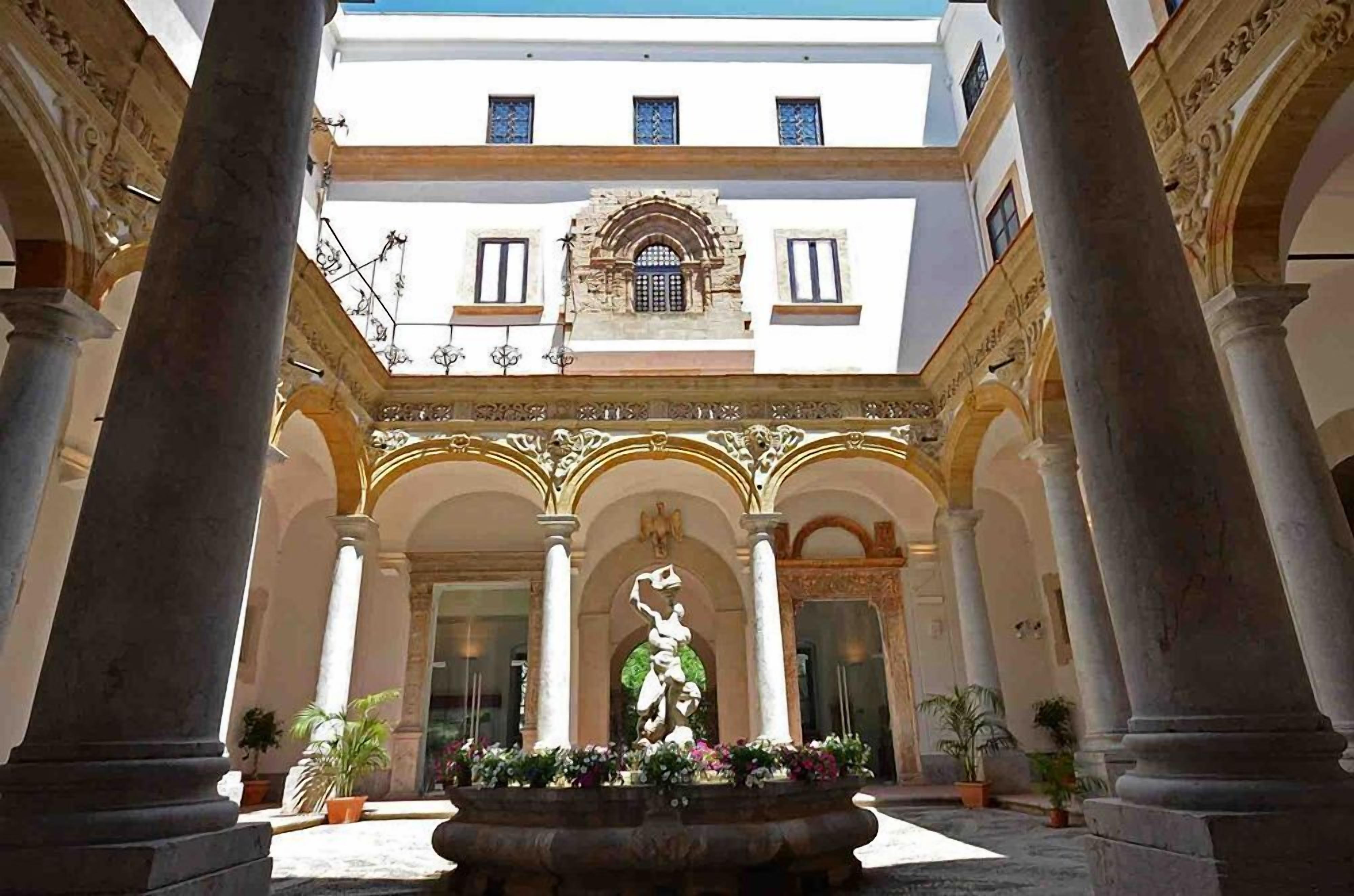 Giulio Cesare 14, Residence