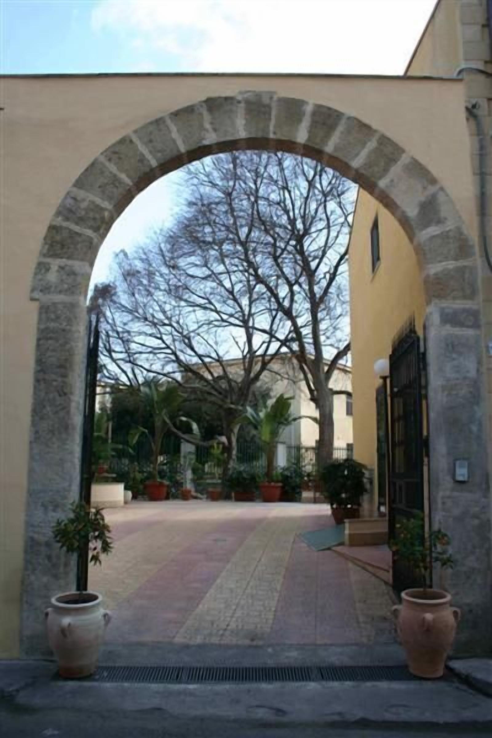 Hotel D'Orleans
